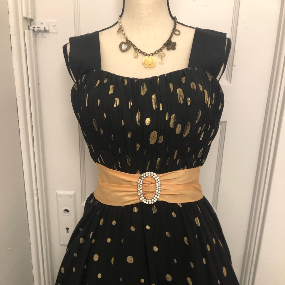 Formal prom dress size M